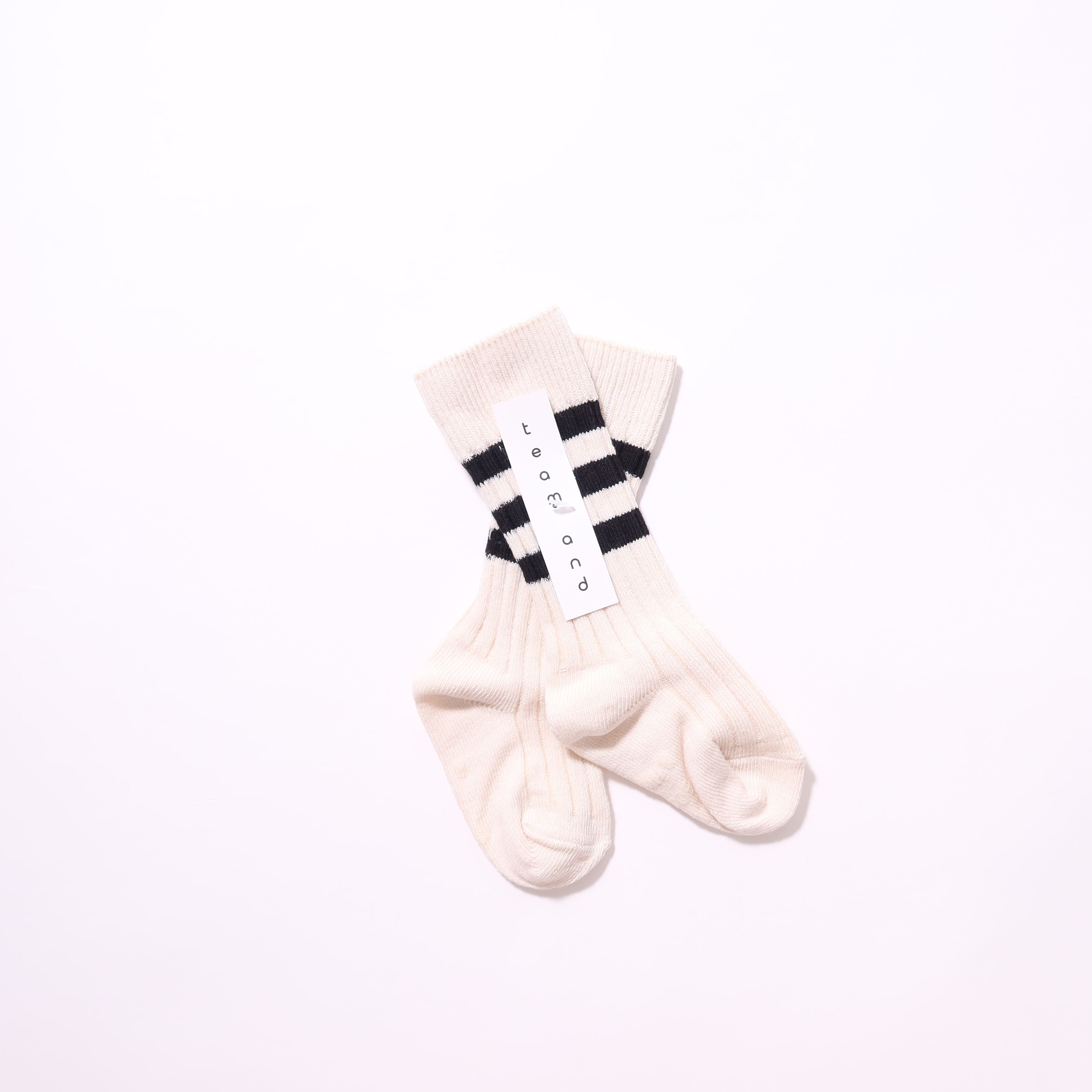 ラインハイソックス