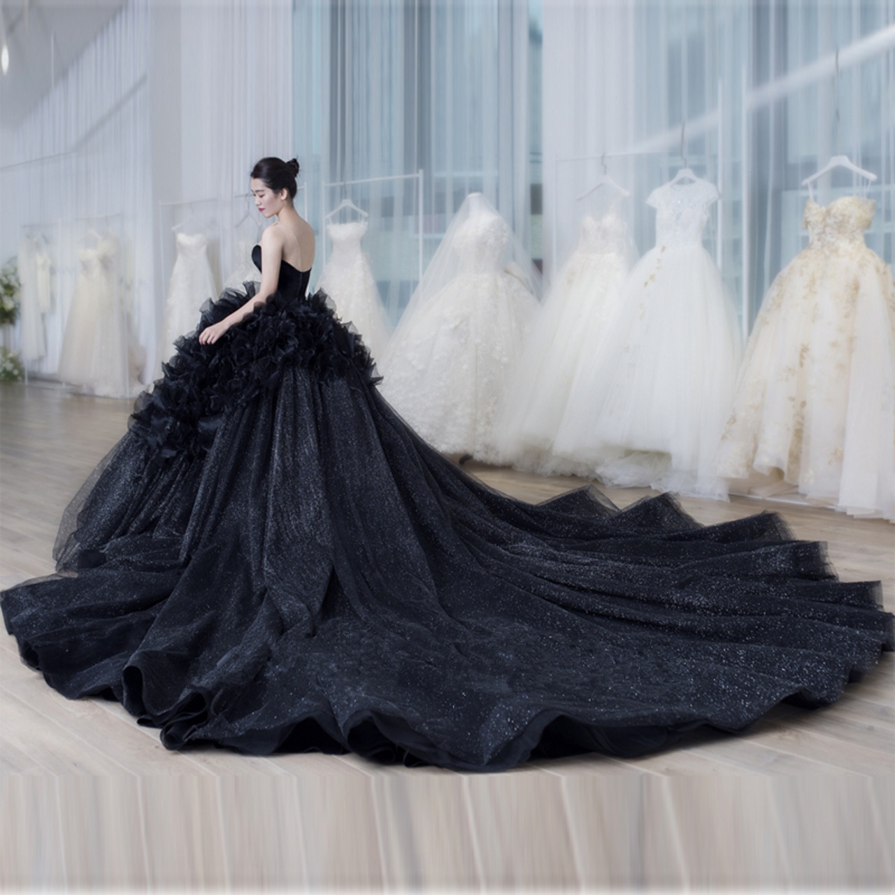 マーメイド風のロングドレス 黒 めでたい 1回着用のみのみ 