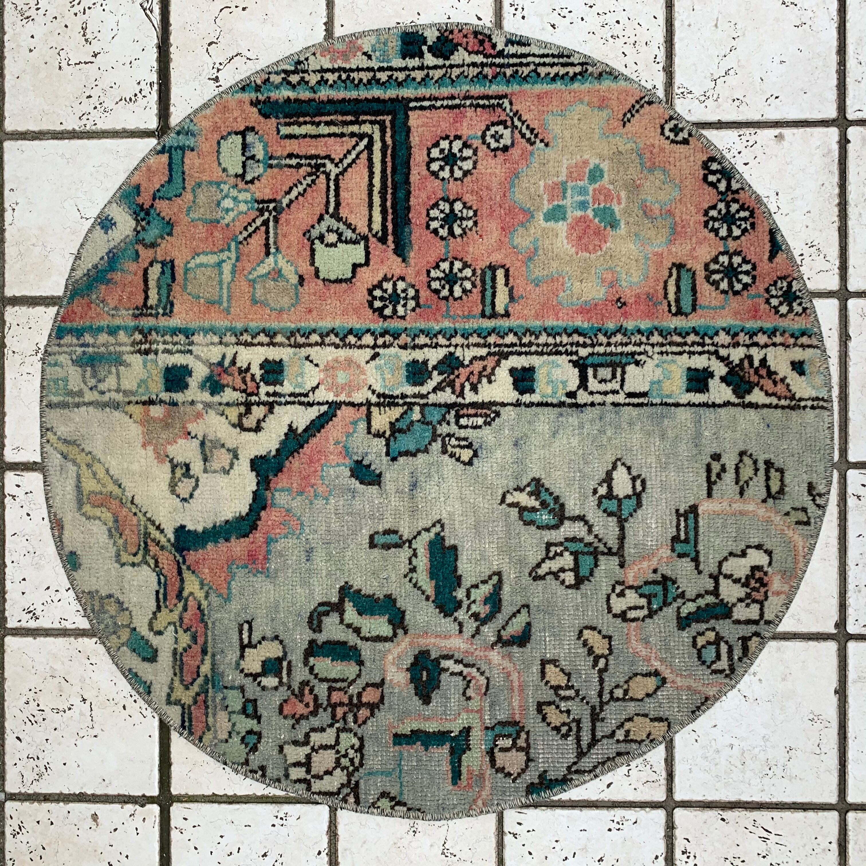 vintage KILIM circle rug / オールドキリムラグ(円形 vintage KILIM circle rug / オールドキリムラグ(円形