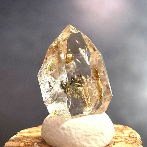 【1635】オイルインクォーツ　パキスタン産　1.55ct