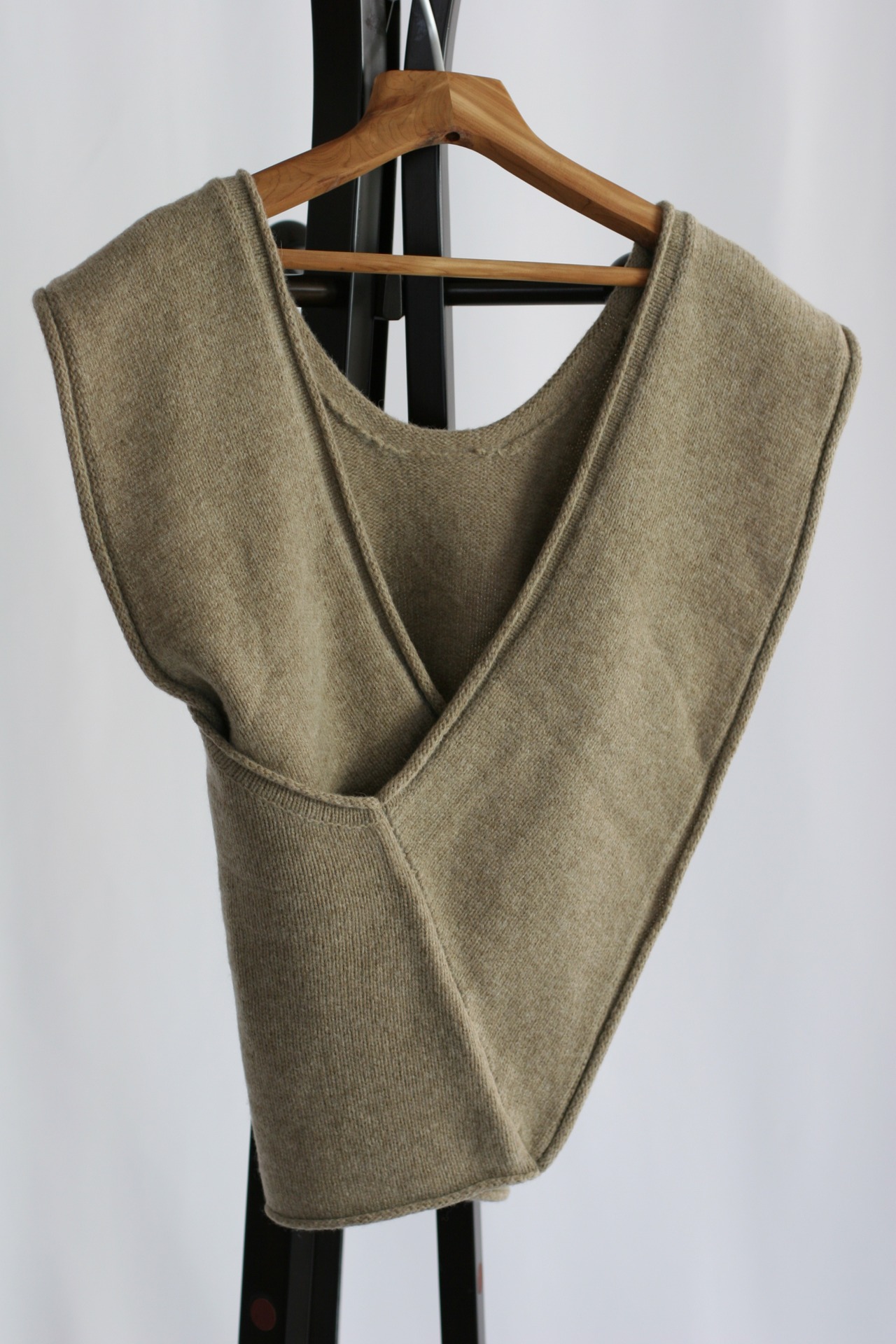 【Gauze#】Back cross knit vest（G1236）