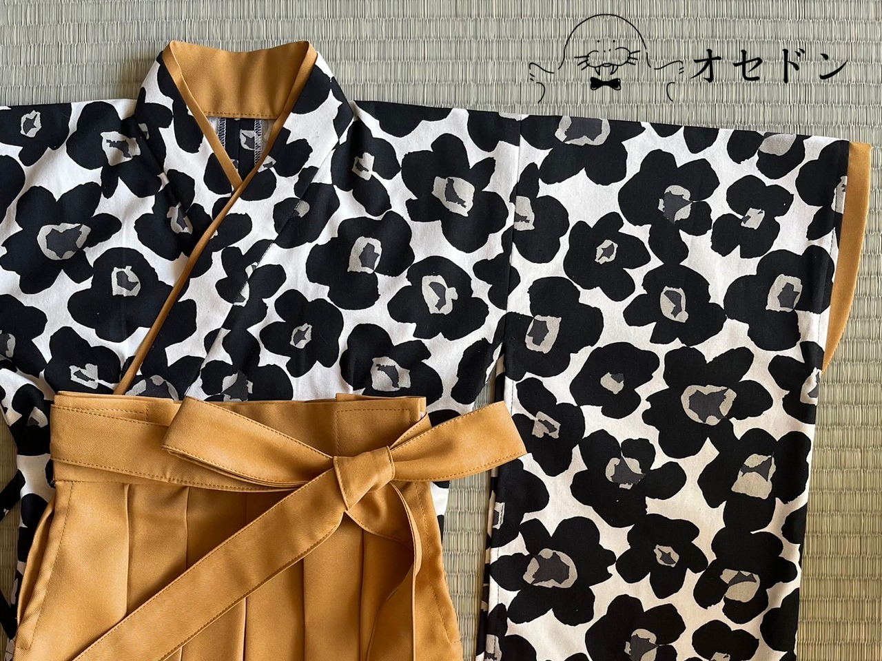 キッズ用袴 RAKUHAKA【黒椿】95〜105cm相当 3歳児 - 1