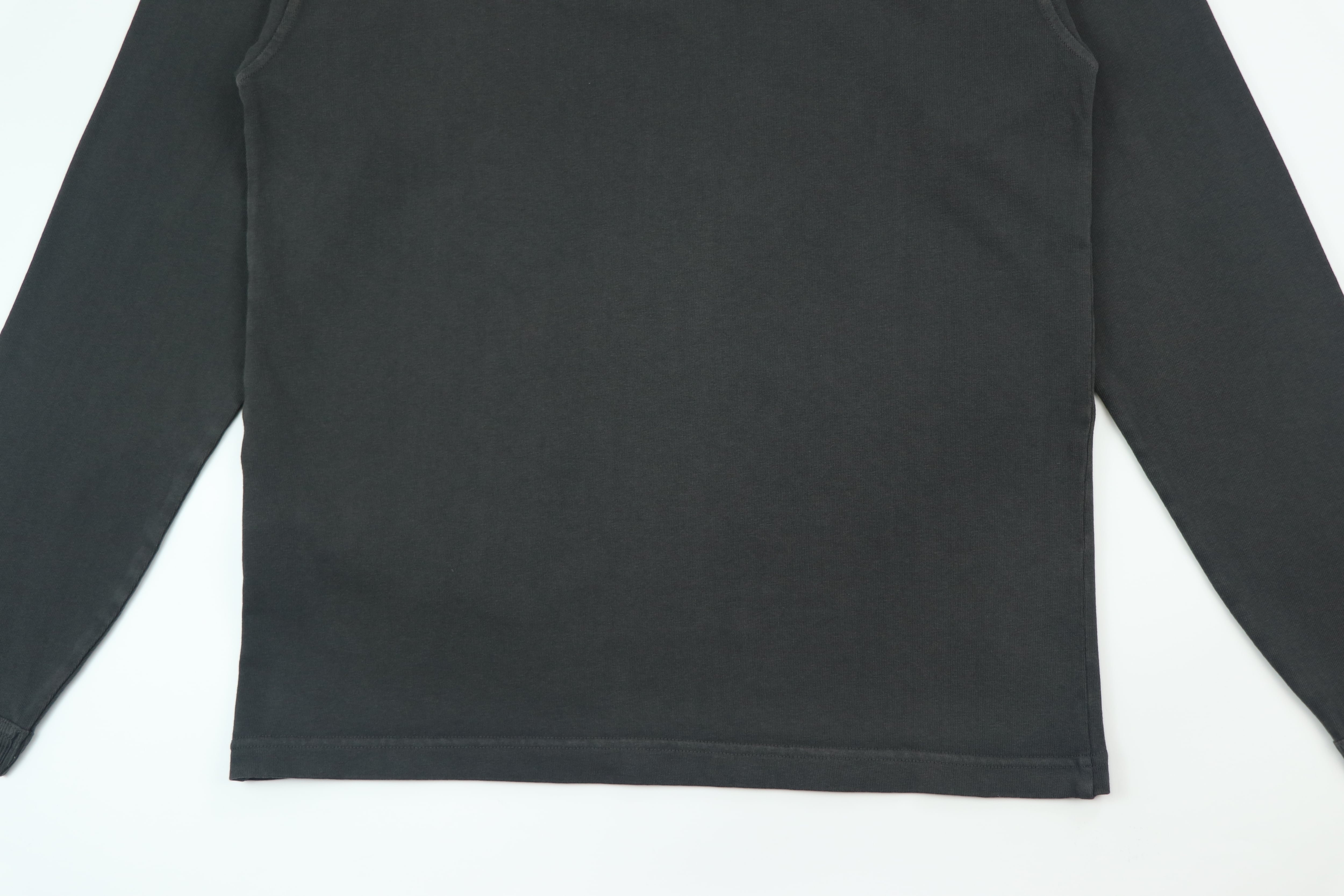 Stone Island FAMIGLIA LongSleeveT-Shirt | 1999 used clothing store