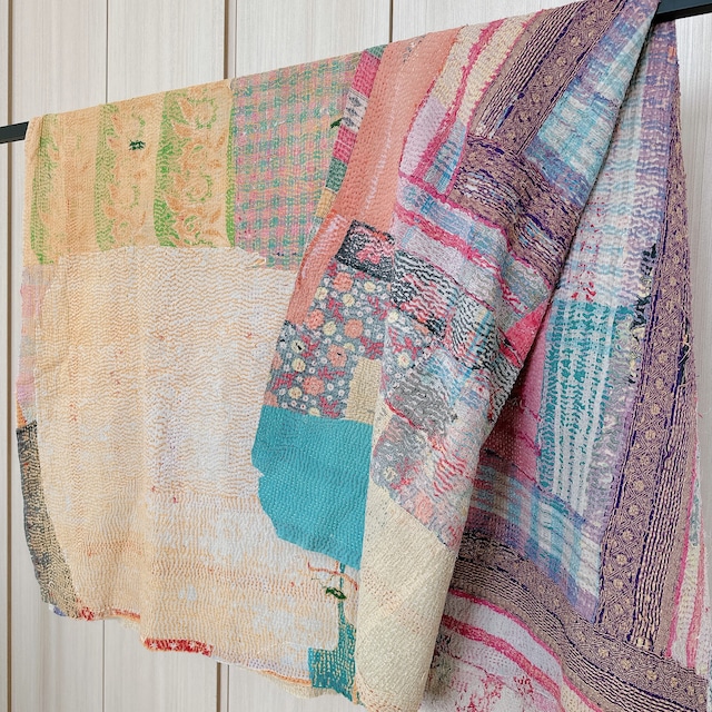 インド ヴィンテージカンタキルト VK001 | 125cm × 163cm