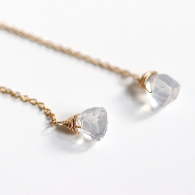 時間を纏う・花模様の天然石ピアス｜フォッシルコーラル 菊目石 ピンク グレージュ 一点もの 14kgf 大人 シンプル 金属アレルギー対応