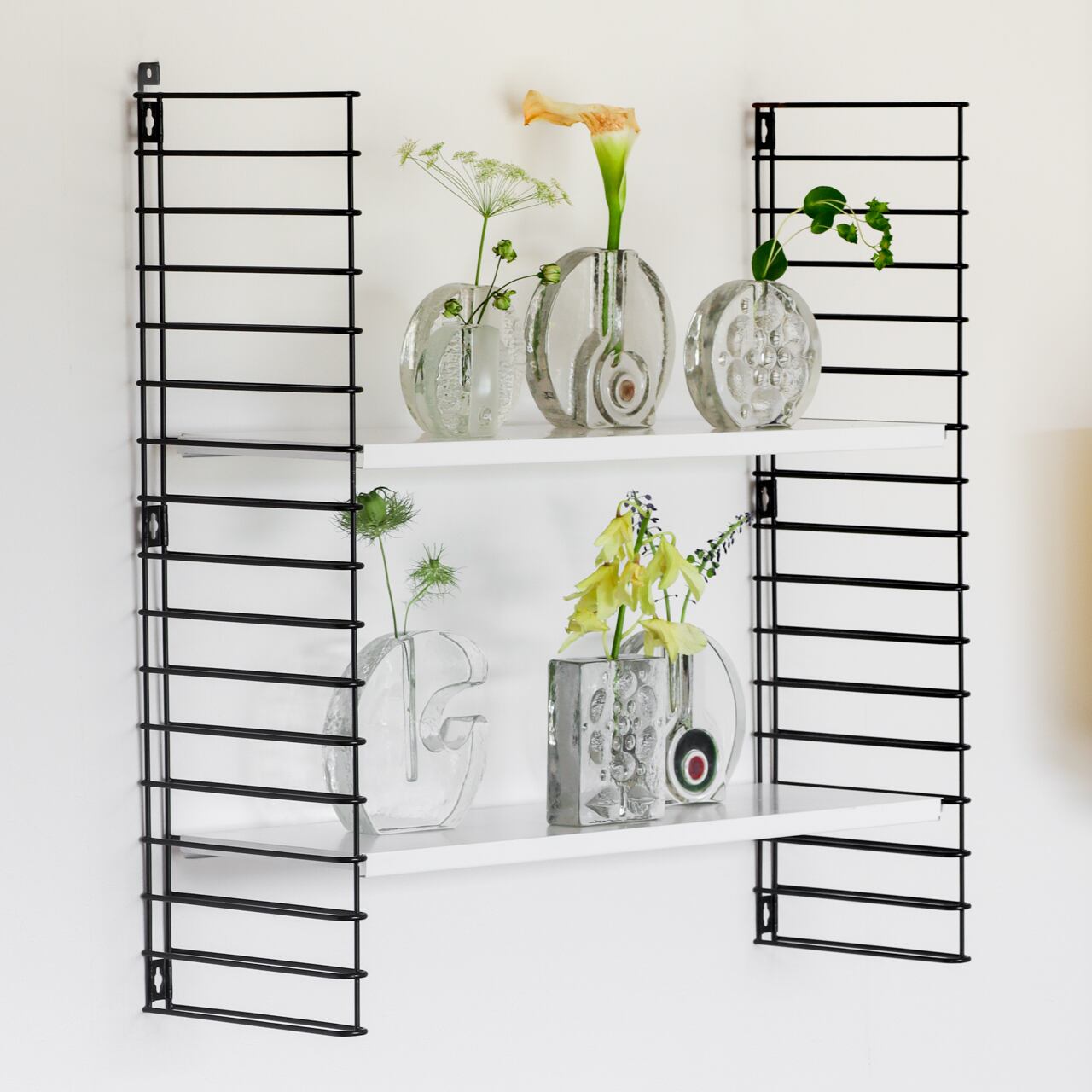 TOMADO WALL SHELF | Adrian Dekker | 1980s | vintage shop AM/PM
