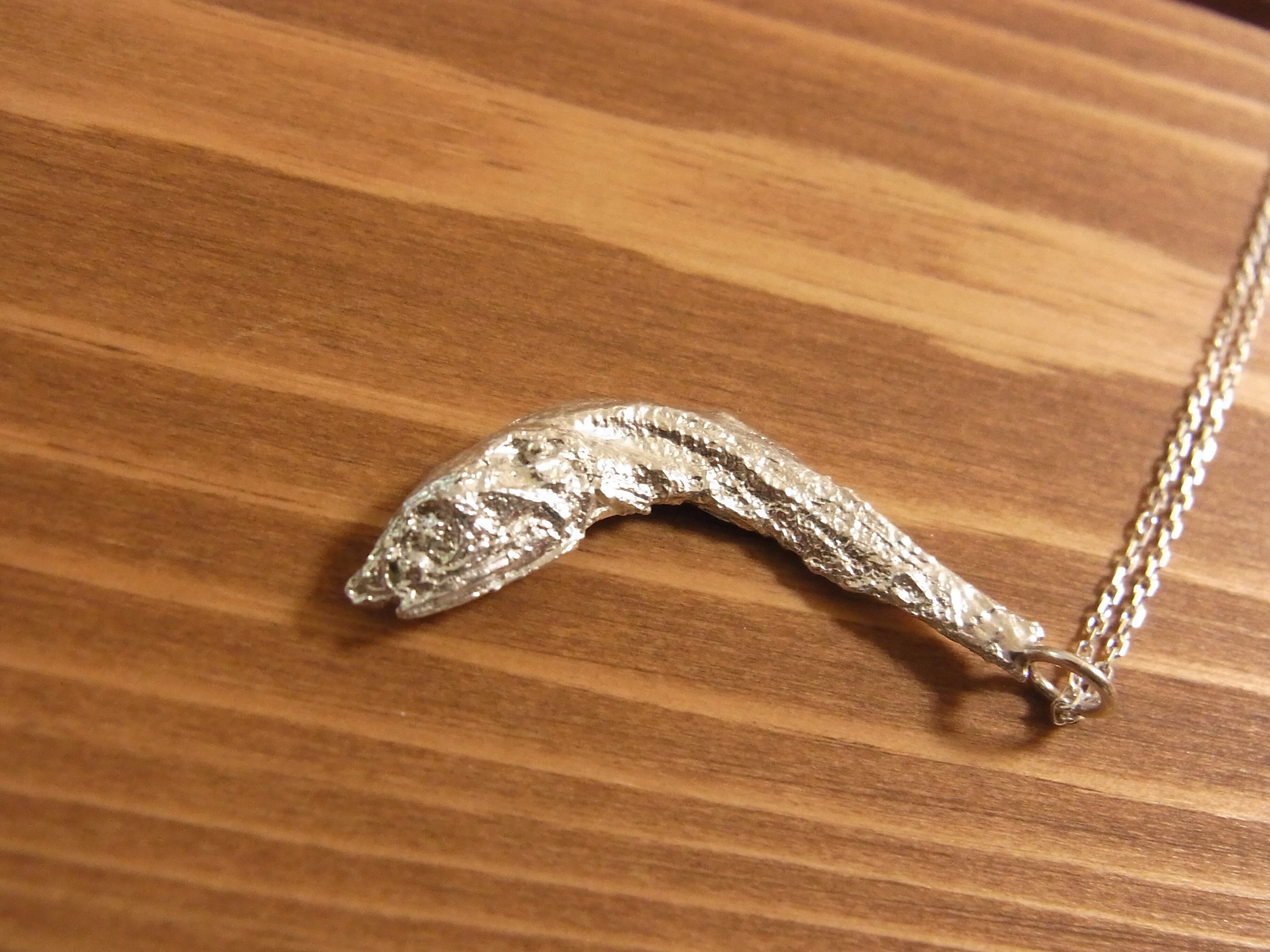 小魚ネックレス(C) kaEde jewelry