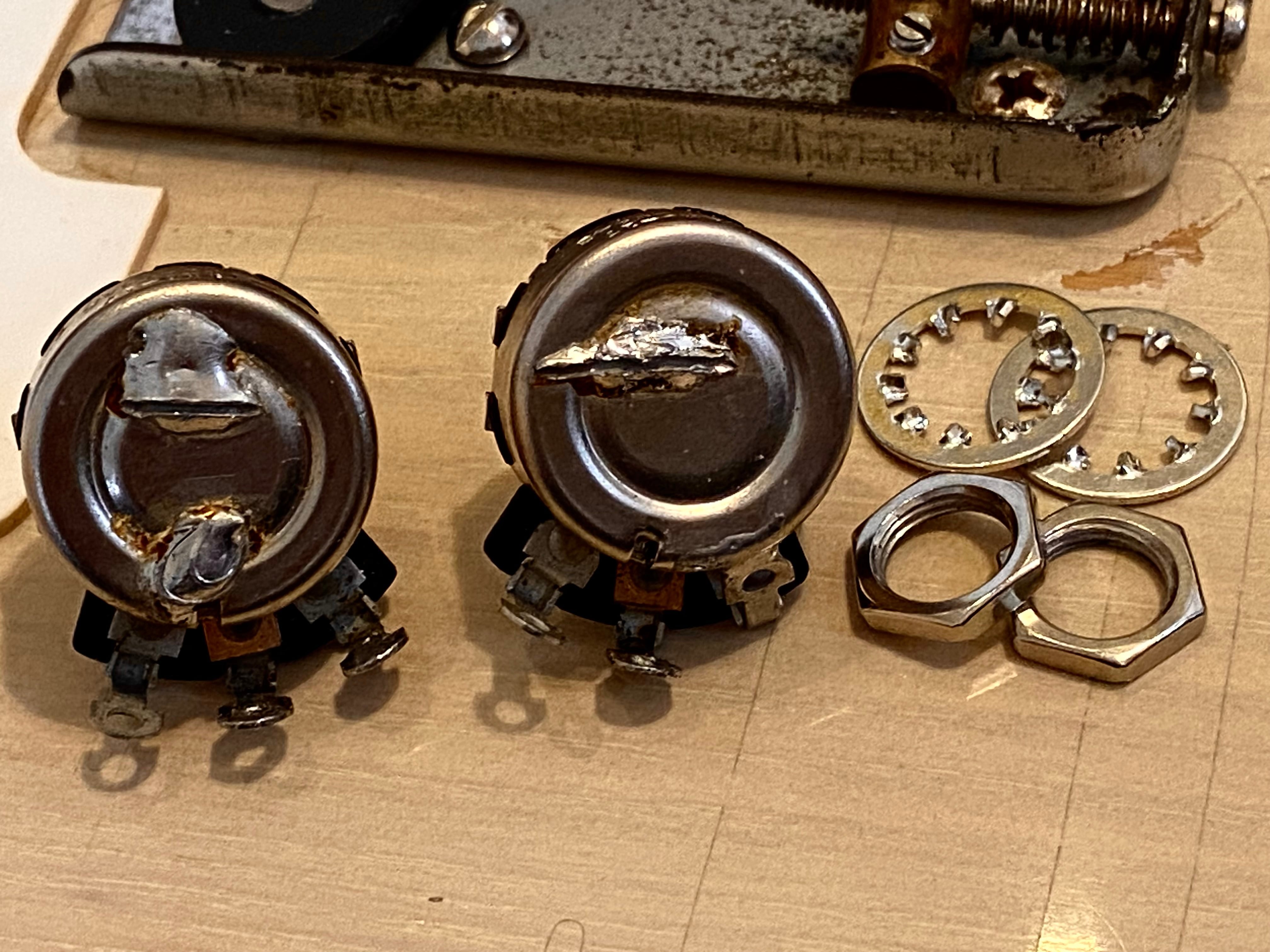 VINTAGE 1964年製 Stackpole Potentiometer - 2P | revikeike