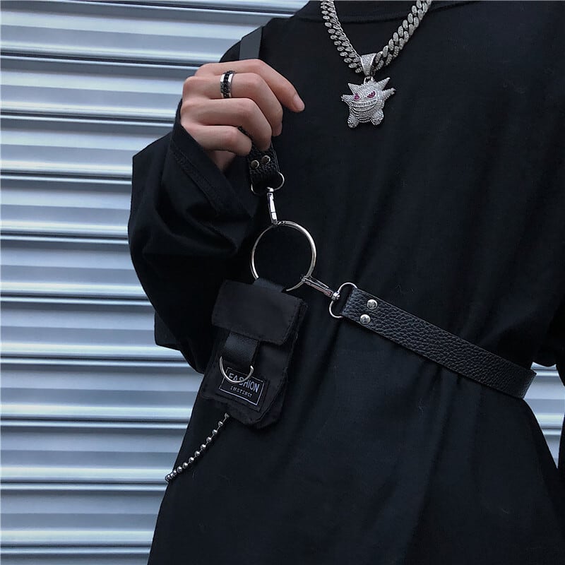 新品 ボディクロスチェーンハーネスベルト メンズレディース 大人女子