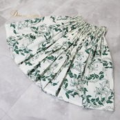 フラダンス 衣装 パウスカート ホワイト系 マカマカ MakaMaka ハワイアンプリント 花柄 植物柄 アロハ フラ ダンス レッスン 練習 シングル スカート フレア ふんわり グリーン系 白 緑 華やか かわいい おしゃれ 上品 大人っぽい フラダンス衣装 夏用 アロハ柄 ハワイアンリゾート おしゃれ着 エスニック カジュアル