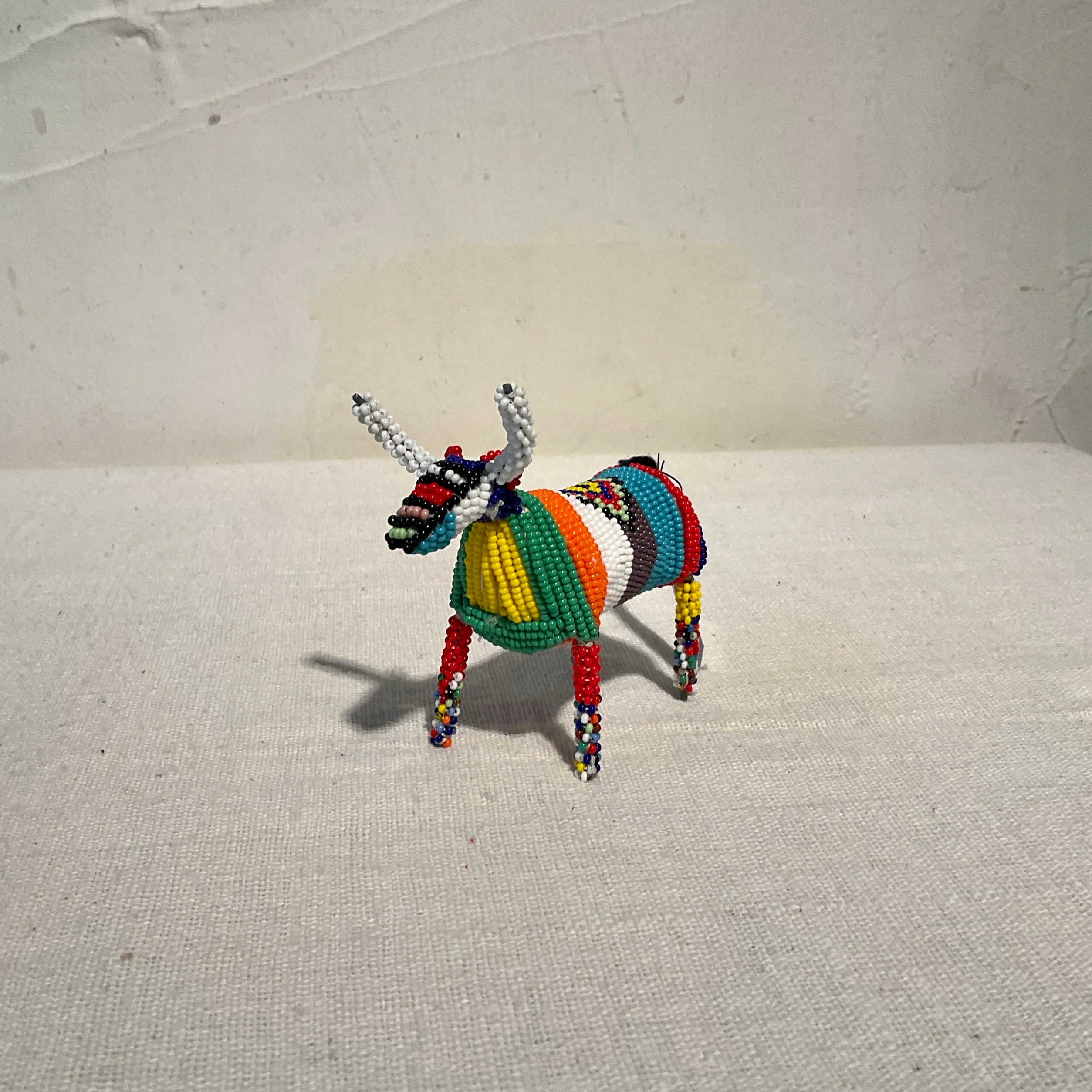 ビーズ細工・ングニ | 照明＆エシカルライフスタイル Lampada／らん