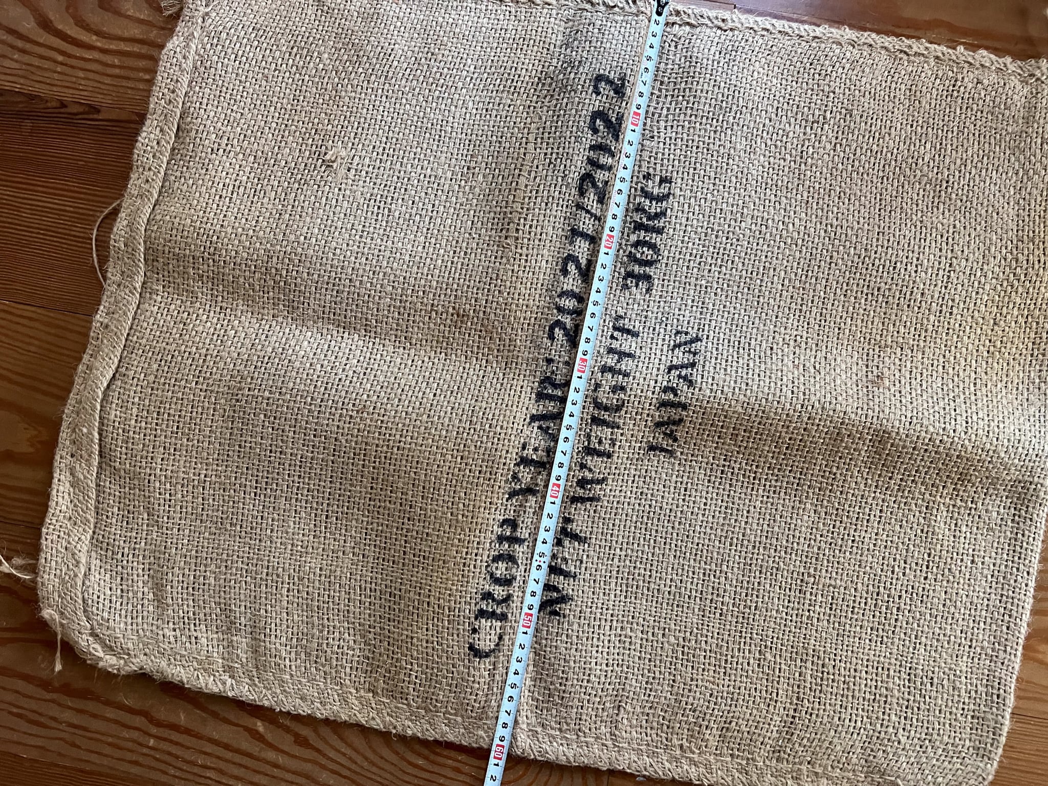 コーヒー豆の大きな古い麻袋（B） ヴィンテージ　