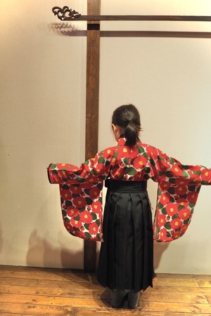 キッズ用袴 RAKUHAKA【紅椿】115〜130cm相当 6歳児 卒園式に