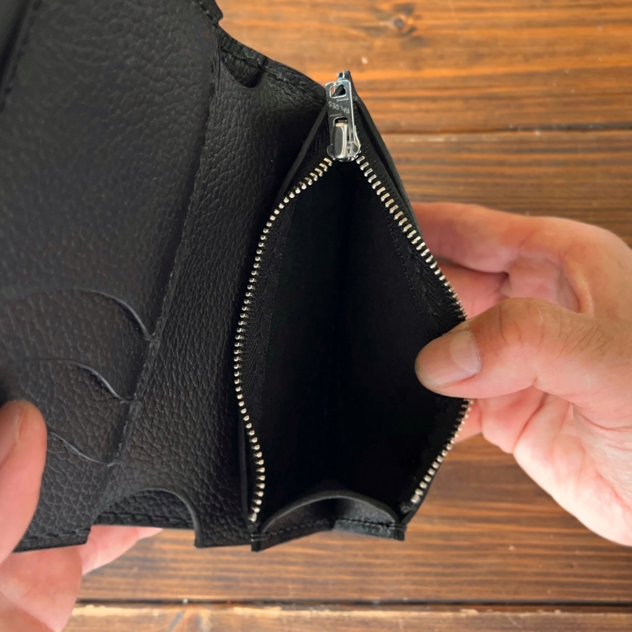 【カスタムオーダー Trucker Wallet-10 シュリンクエンボスレザー】
