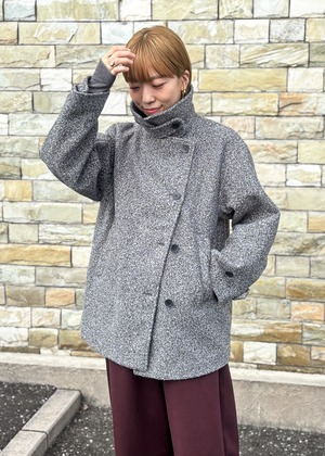 スタンドカラー　ブークレコート