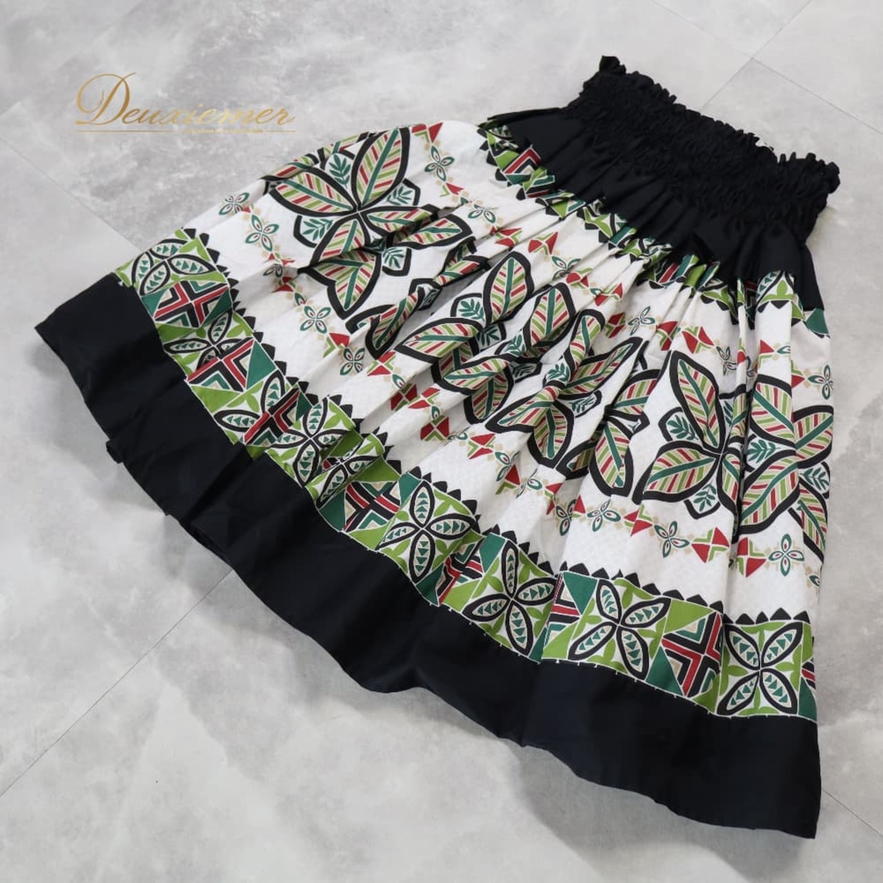 ハワイアンダンス 衣装 スカート フラダンス ブラック系 AnelaWink ハワイアンプリント アロハ フラ ダンス レッスン 練習 花柄 植物柄 かわいい おしゃれ 上品 大人っぽい 黒 白 緑 赤 ホワイト系 レッド系 グリーン系 レディース 小花柄 ボタニカル柄 トライバル 花 プリント フレアスカート ふんわり 透けない 華やか エレガント 大人 柄スカート ダンス衣装 ハワイアン柄 アロハプリント 植物プリント ボリューム 文化衣装 発表会 レッスン用 旅行 リゾート コットン風風合い