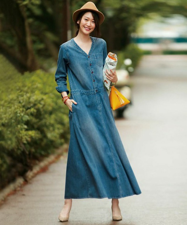 ロング丈 デニムワンピース マキシ丈 こなれ感 ユースド加工 Vネック 