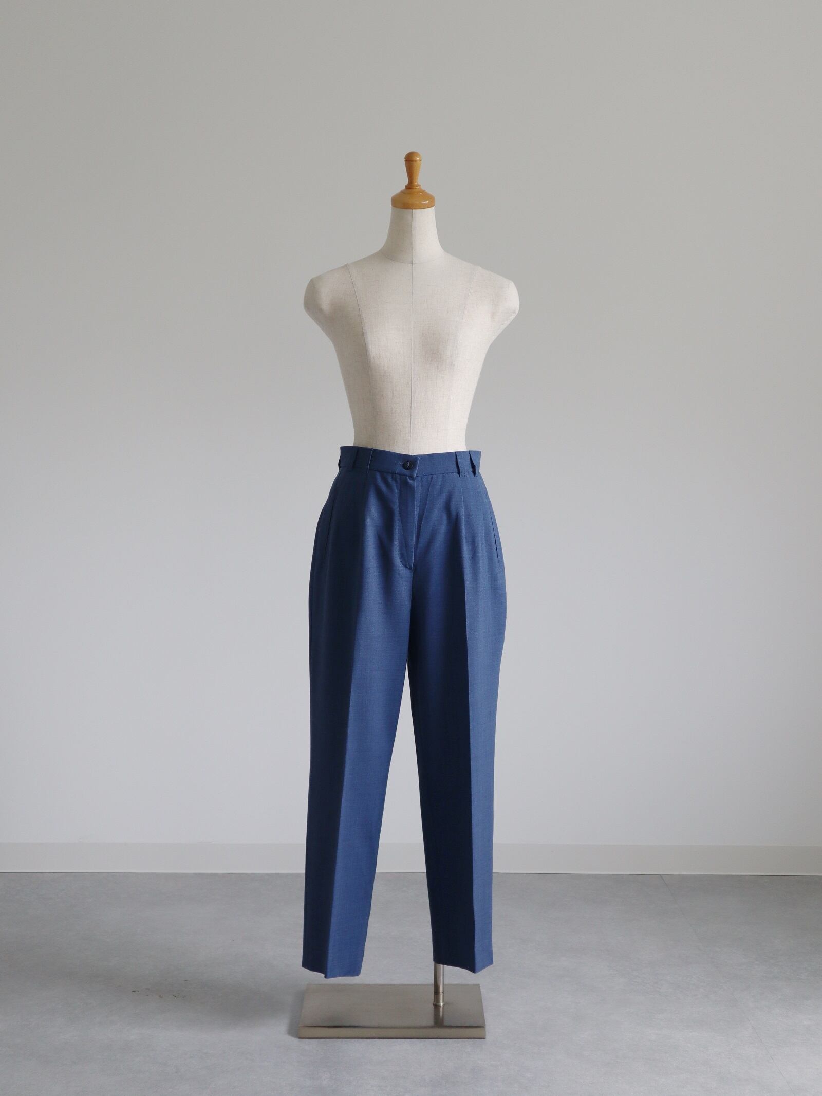 BRUNO SAINT HILAIRE europe slacks ibee