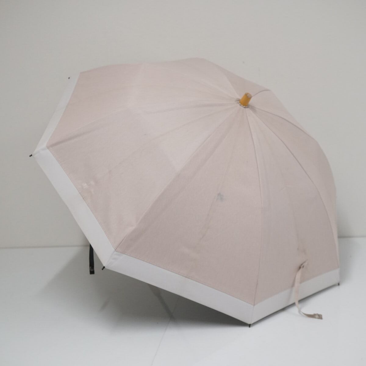 サンバリア100 完全遮光折日傘 USED品 2段折 コンビmoku ピンク UV 遮