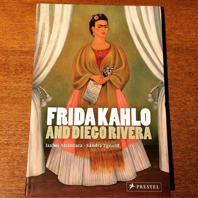 アートの本「Frida Kahlo and Diego Rivera」 - 画像1