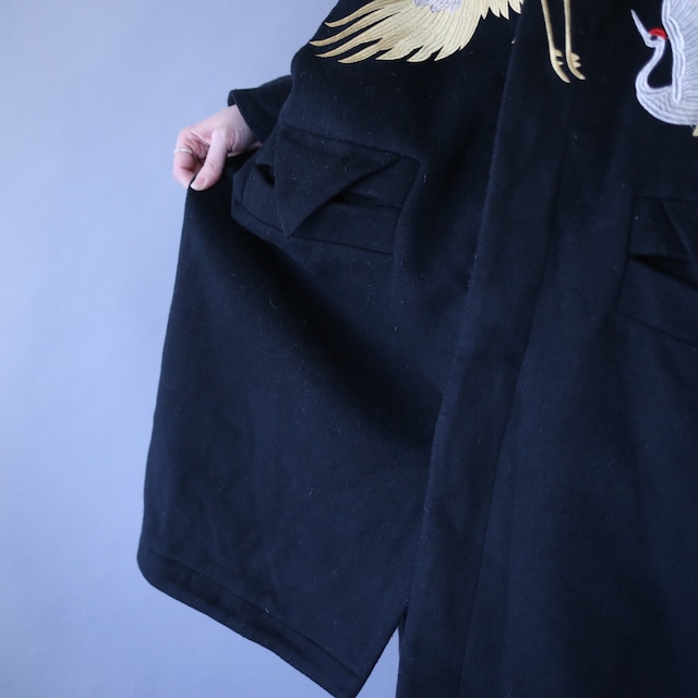 "刺繍×鶴" over silhouette hoodie poncho coat