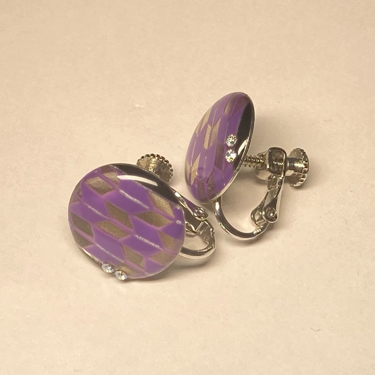 矢絣 イヤリング 赤紫銀 石 地歌舞伎ジュエリー フルヤマ 矢絣 イヤリング 赤紫銀 石 地歌舞伎ジュエリー フルヤマ