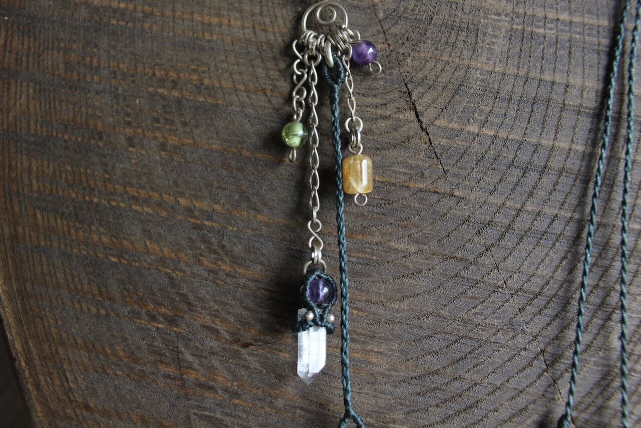 Crystal mix wire wrapping micromacrame necklace