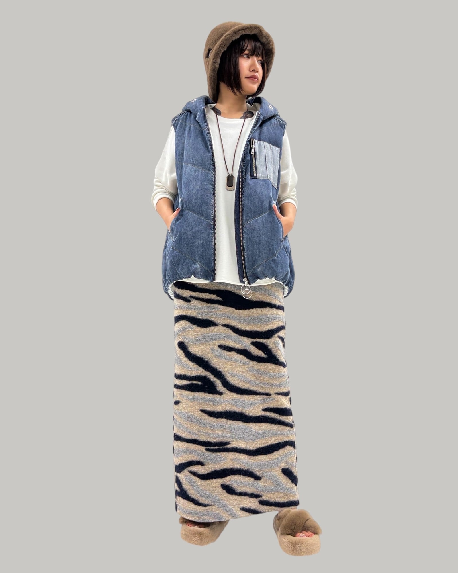 SALE【ayane】ダンガリーダウンベスト 875823 アヤン | red earth