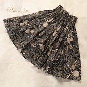 フラダンス 衣装 パウスカート ブラック系 ラウアエ柄 植物柄 ハワイアンプリント ハワイアン アロハ フラ ダンス レッスン 練習 ハワイアンダンス 黒 茶 ブラウン系 ベージュ系 シングル スカート フレア かわいい おしゃれ 上品 大人っぽい ダンス衣装 練習着 レッスンウェア