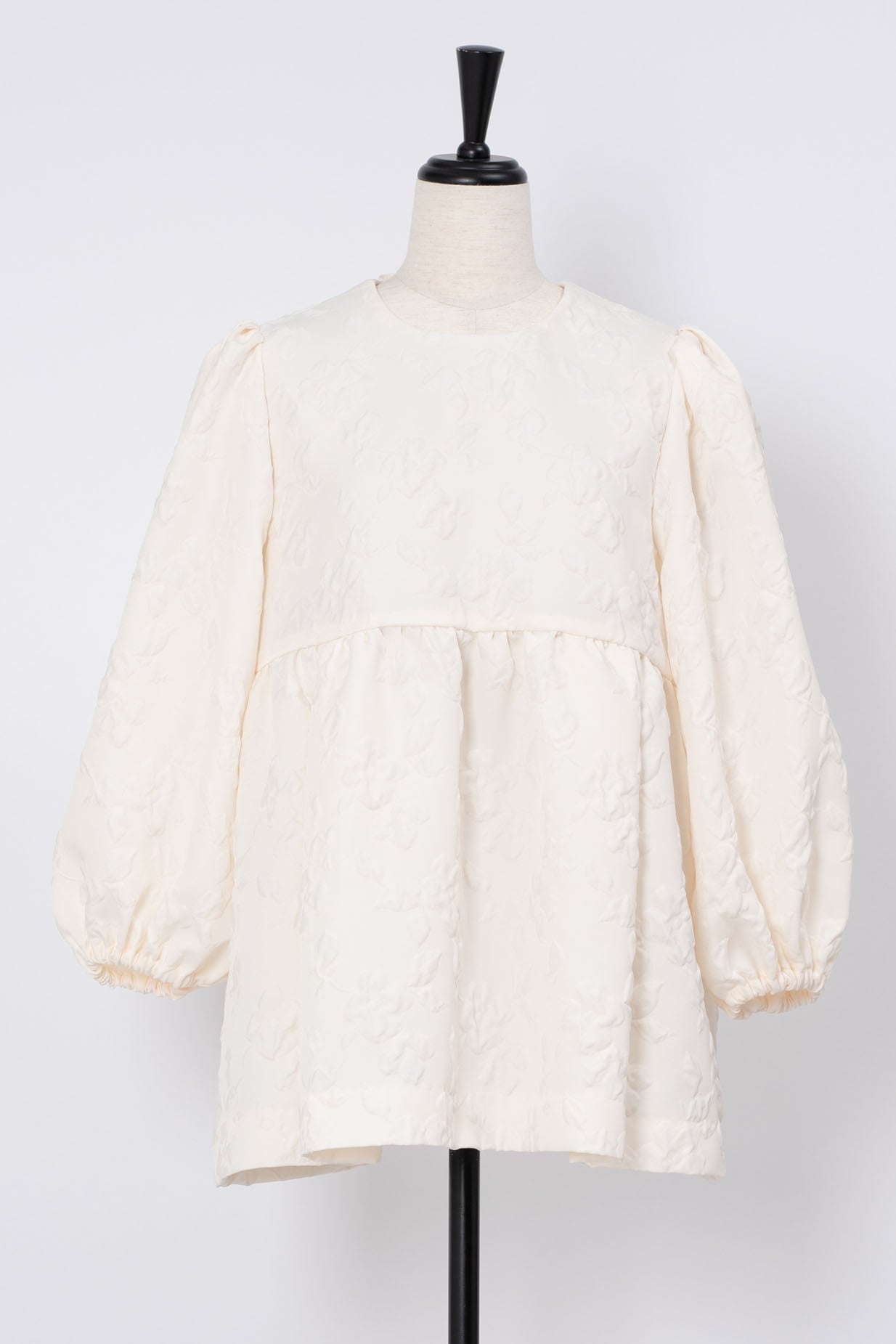 Fantasy Flower Jacquard Blouse OFF WHITE