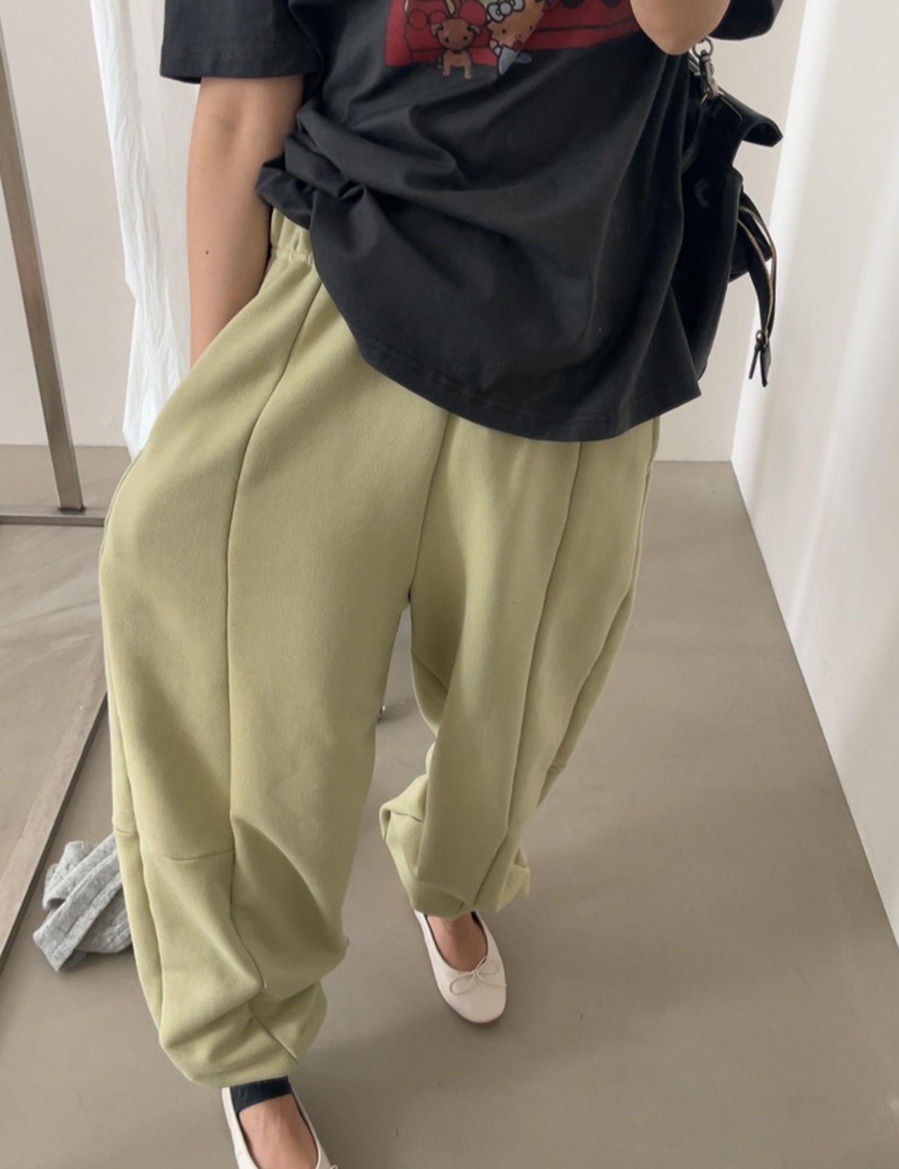 【新作5％OFF・3日間】Center-line Jogger Pants_3colors