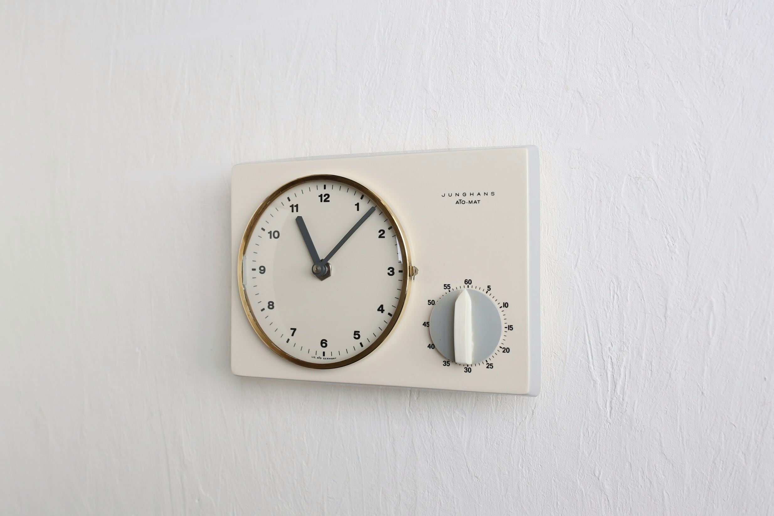 壁掛け時計 | EMUPARIS