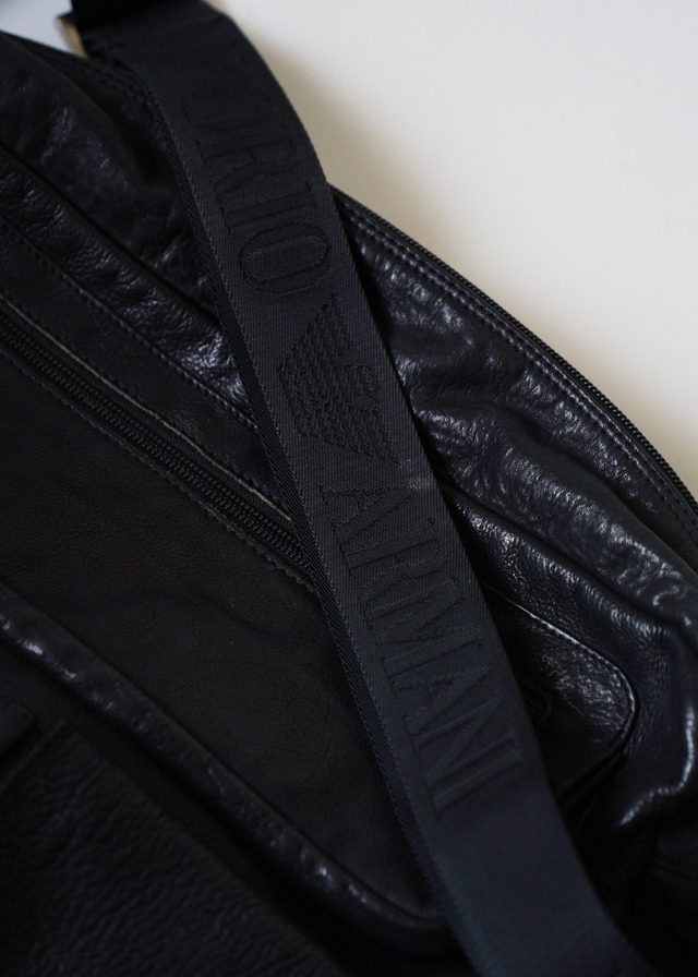 EMPORIO ARMANI leather shoulder bag