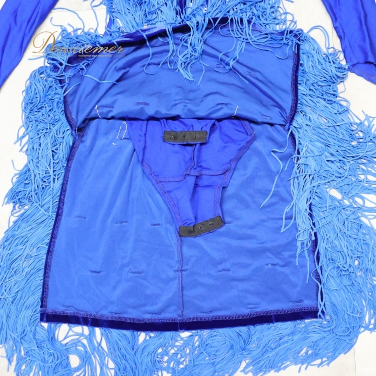 社交ダンス 衣装 ラテン ドレス ワンピース 青 フリンジ ベロア 花 デモ 競技 高級感 パーティ 発表会 ブルー系 フリンジドレス ストレッチ 伸縮性 レディース 社交ダンス衣装 高級素材 デモ用 ダンス衣装 フェミニン おしゃれ 大人用 フォーマル ショートドレス 競技会用 パーティー服