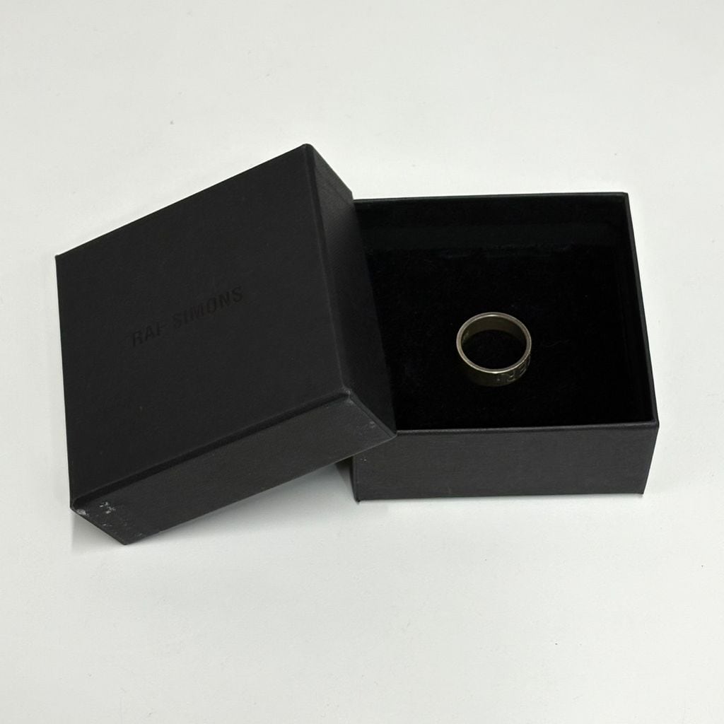 RAF SIMONS | ブランド古着Brooch