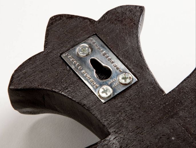 CHROME HEARTS 木製ウォールクロス ブラック ウッド 壁掛け装飾 CHROME