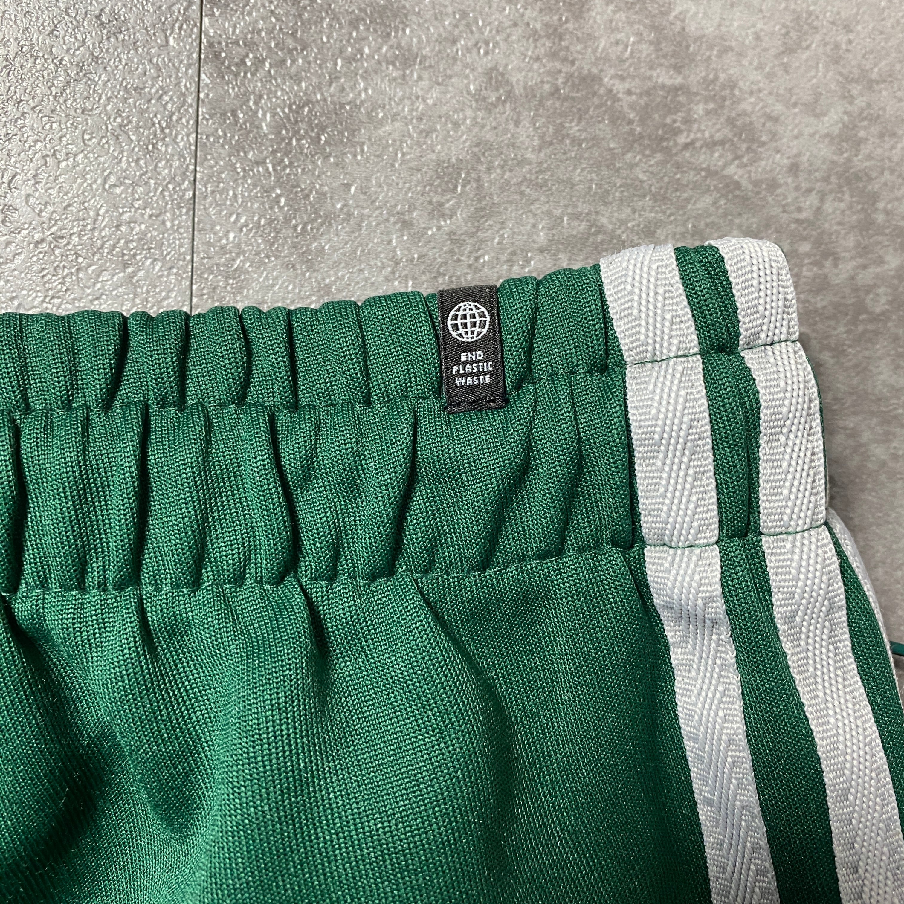 adidas originals アディダスオリジナルス トレフォイル 刺繍ロゴ