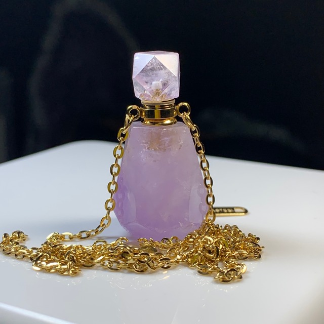 6.アメジスト・香水瓶