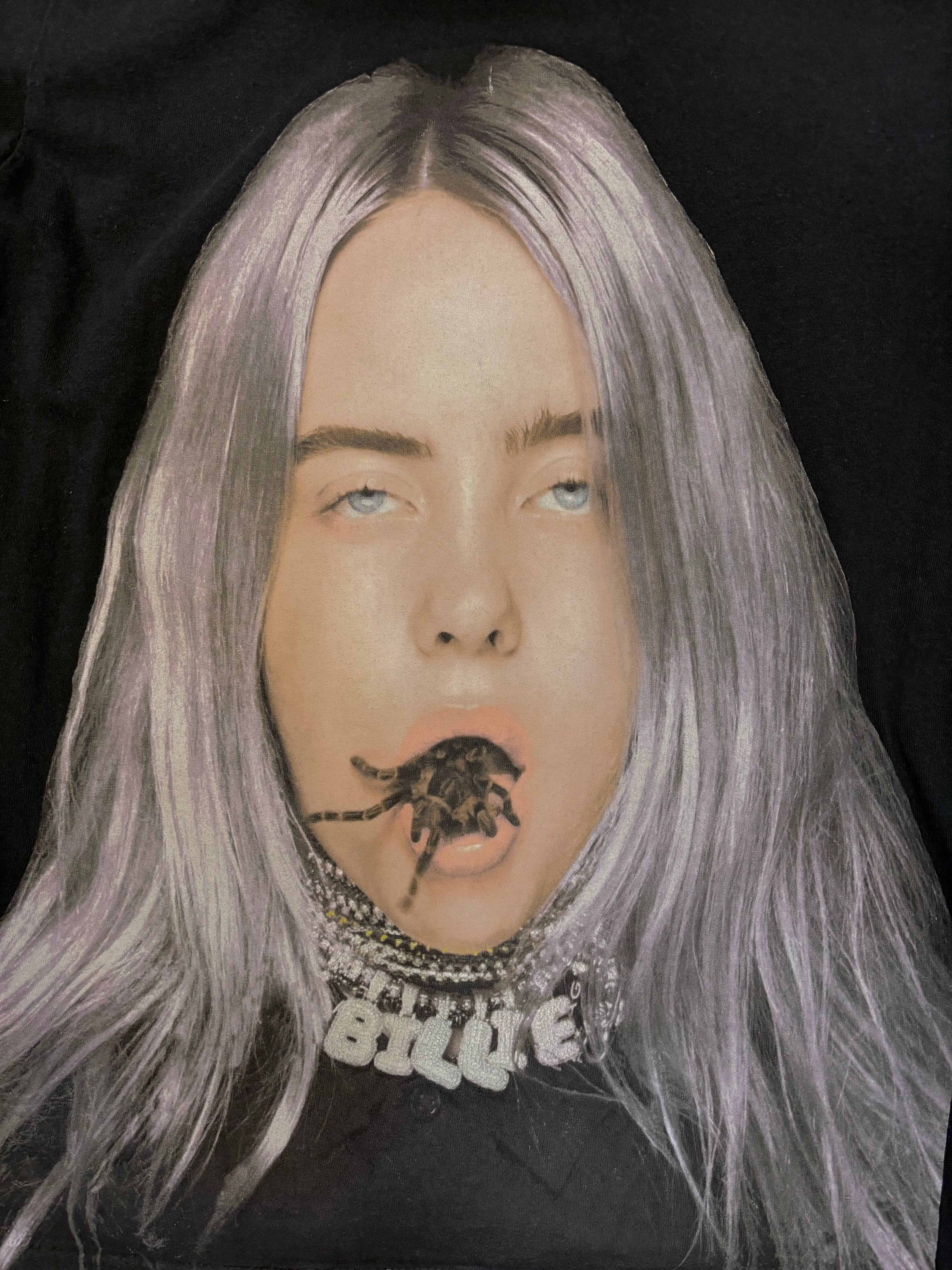 XZ481 Tシャツ ビリーアイリッシュ タランチュラ xs ビリー・アイリッシュ Tシャツ】BILLIE EILISH タランチュラ フォト