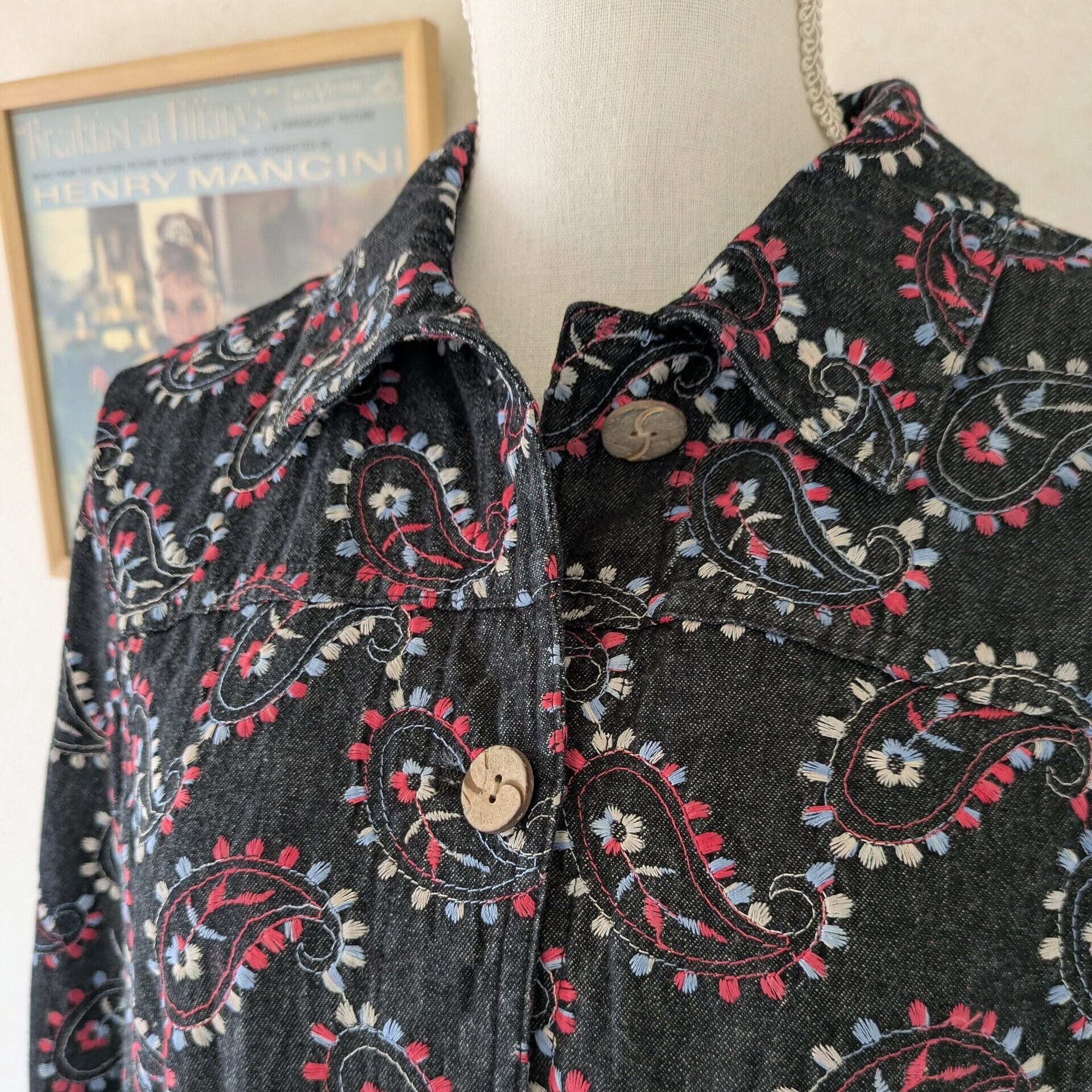 ヴィンテージ ペイズリー刺繍ブルゾン 黒 シアー 短丈 ゆるだぼ デニム 