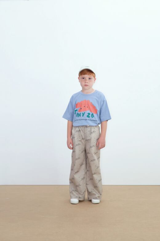 TINY COTTONS / RED DOG GRAPHIC TEE (grey) 26SS | amie