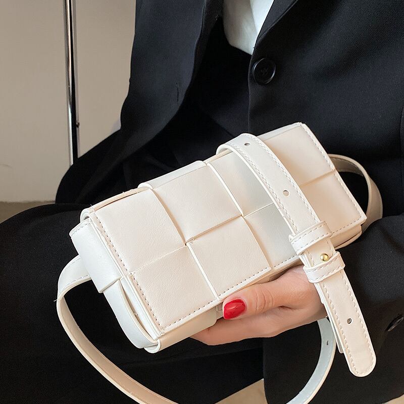 サマースタイル 夏物 メッセンジャーバッグ Tiancai_Wing_Bag94217972198