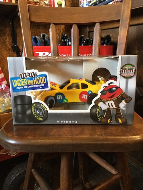 m&m's dispenser racing