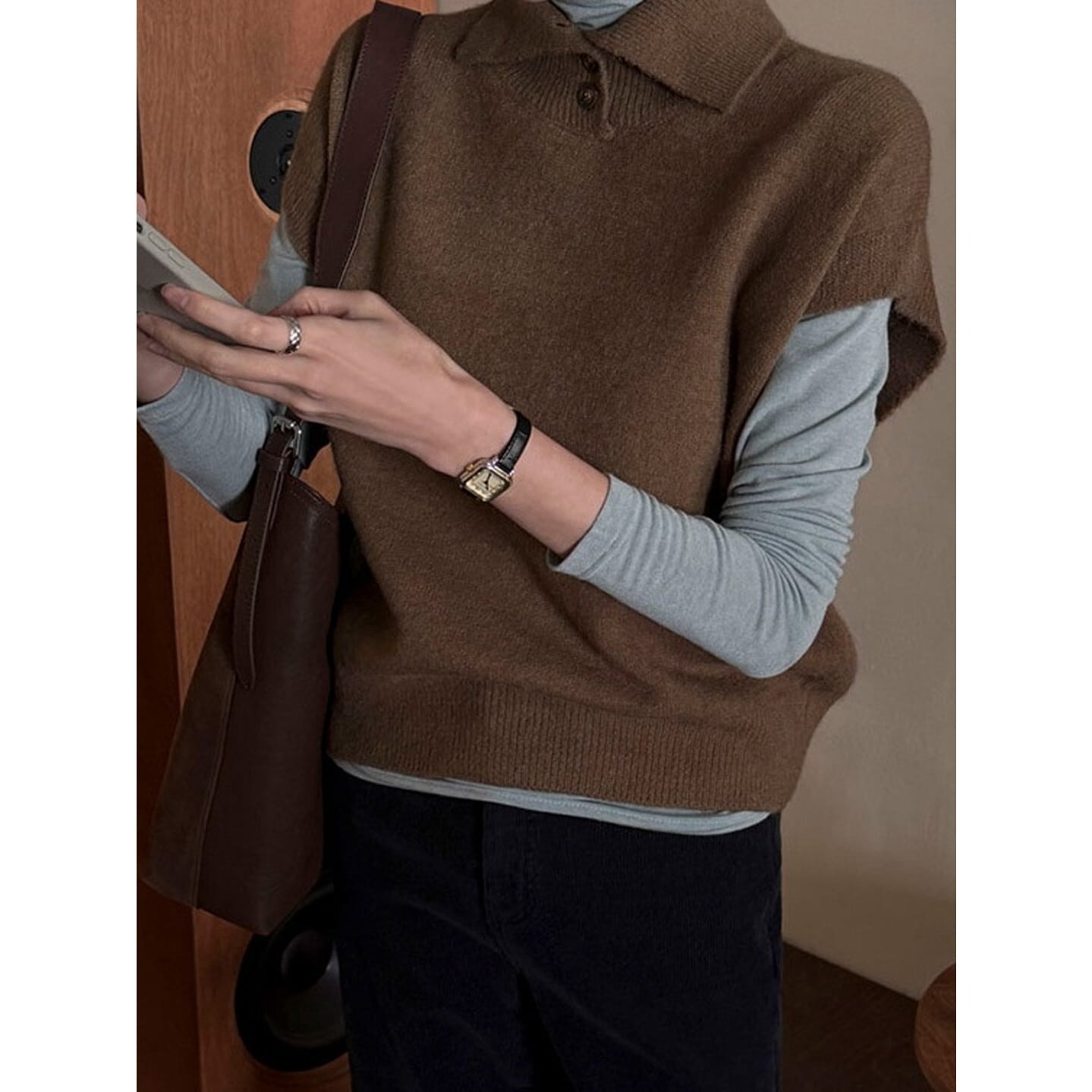 襟付きボタンデザインニットベスト RA3057