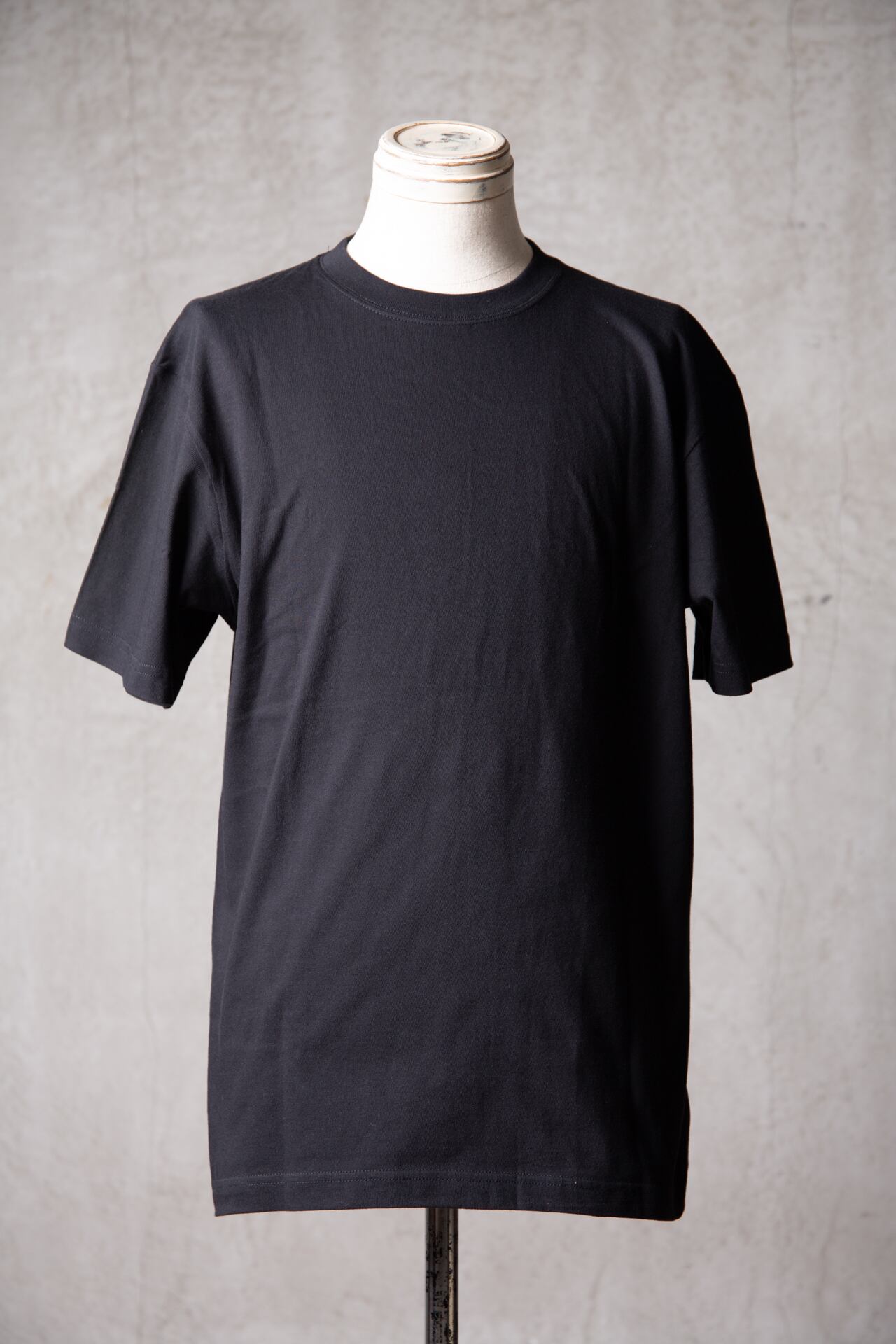 SOTE × Jerry Ukai（ジェリー鵜飼）Tシャツ（握手BP）〈BLACK