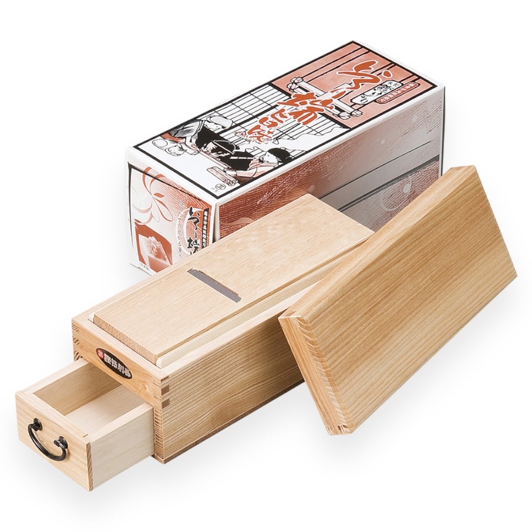 鰹節削り器 「アウトレット価格 鰹箱 いろり端 旨味」 すべり止めシール付(shop限定セット)