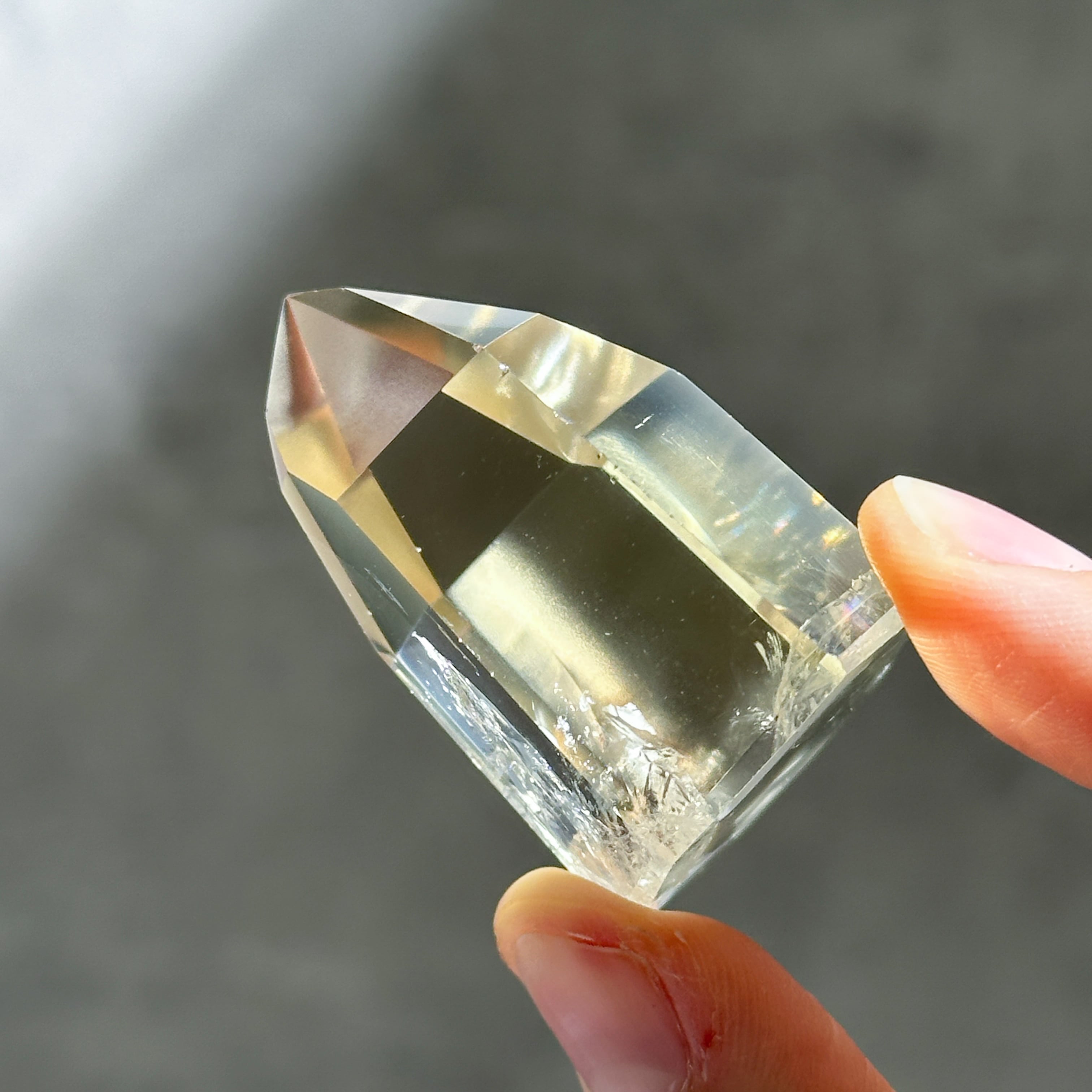 シトリン（黄水晶） タワー 72◇ Citrine ◇ 天然石・鉱物