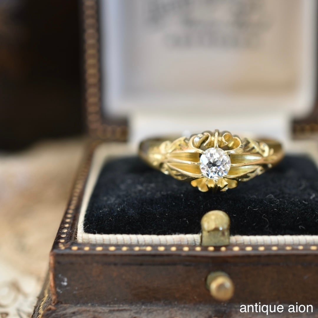 英国アンティーク ヴィクトリア朝 1888年 18ctゴールド オールドカット