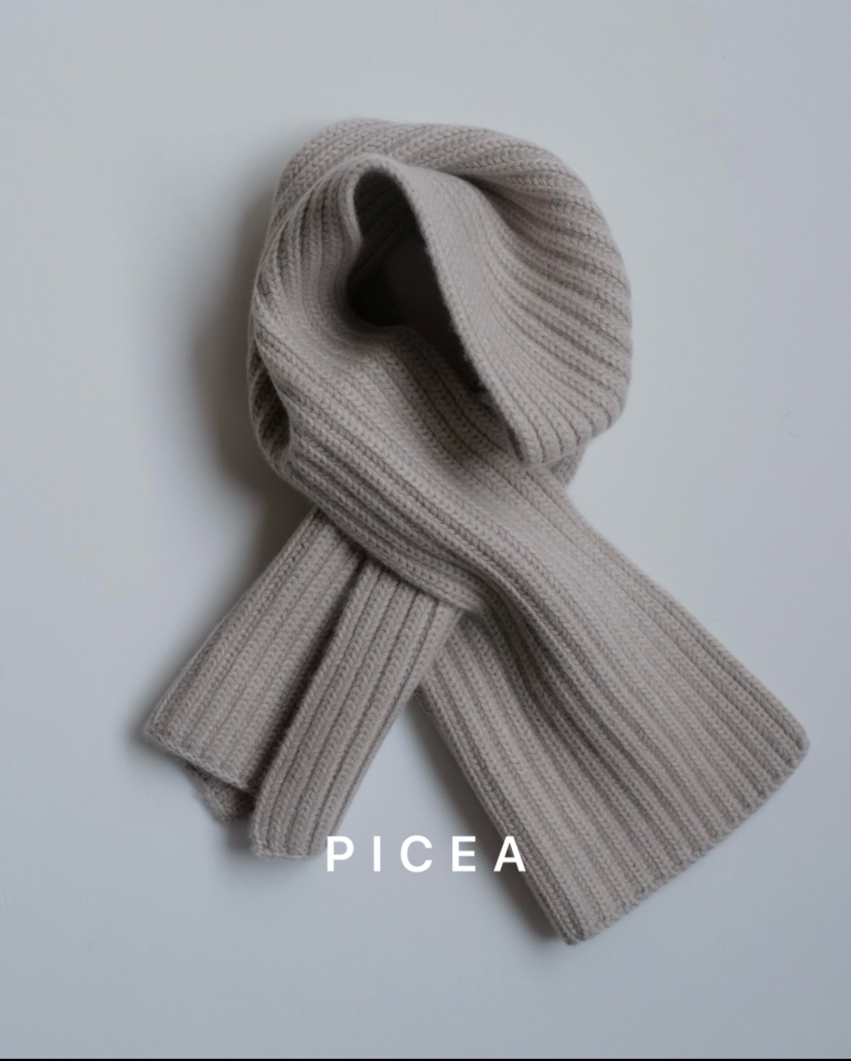 RIB MUFFLER BEIGE | P I C E A