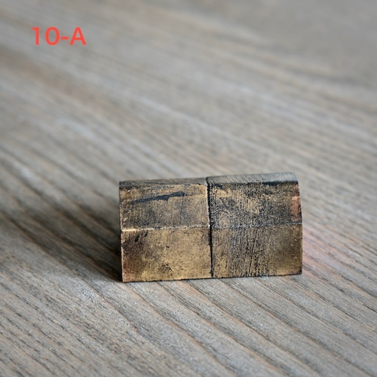 【能登地震義援作品】藤野征一郎　能登ひば木地 [Charity Work for the Noto Earthquake Relief] Seiichiro Fujino Paperweight “SHITAMI” 板壁から能登を想う VOL.2　小【10-A】